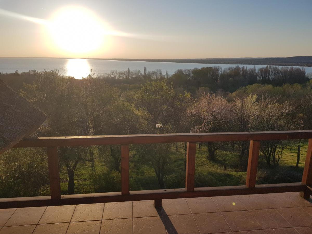 Villa Korozsa Vendeghaz Tihany Dış mekan fotoğraf